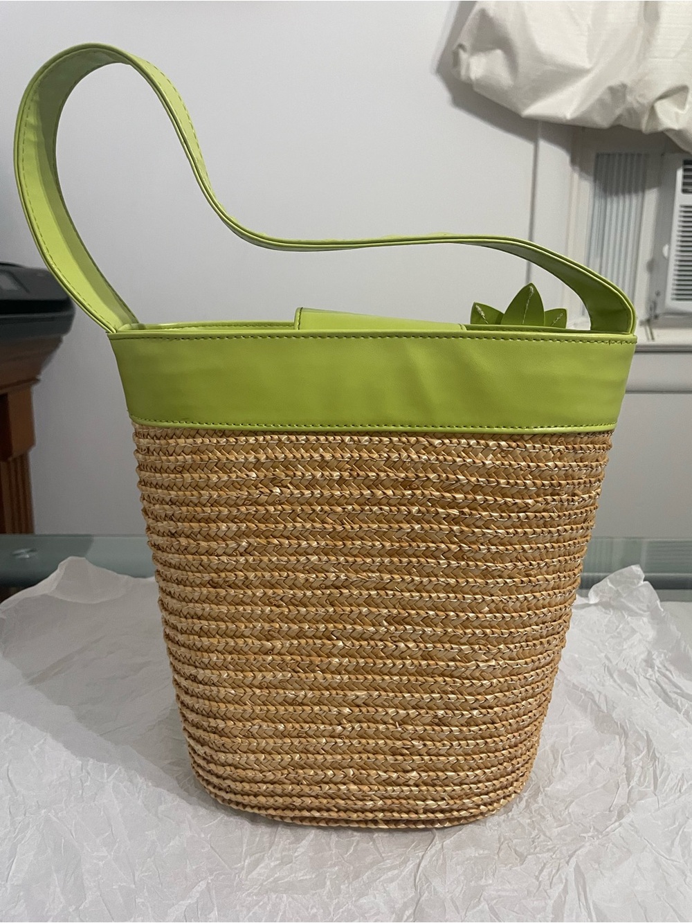 Bath & Body Works Straw Bag Stuff a Bag Bundle of Goodies Retail $97 Value - Picture 4 of 15
